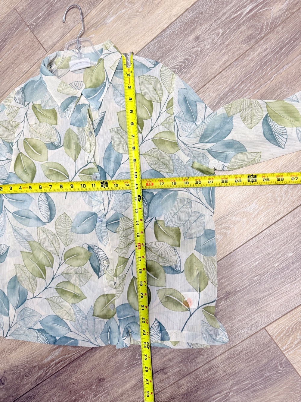 #17)  Alfred Dunner Leaf-Print Button-Down Shirt in Green and Blue - Picture 4 of 7